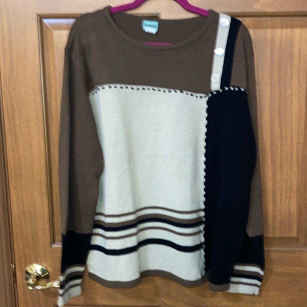 Sara Morgan XX sweater